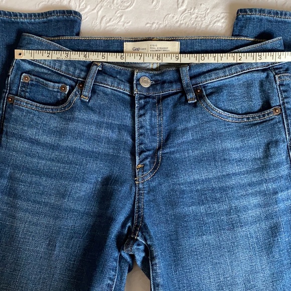 GAP 1969 Real Straight Jeans - Picture 5 of 12